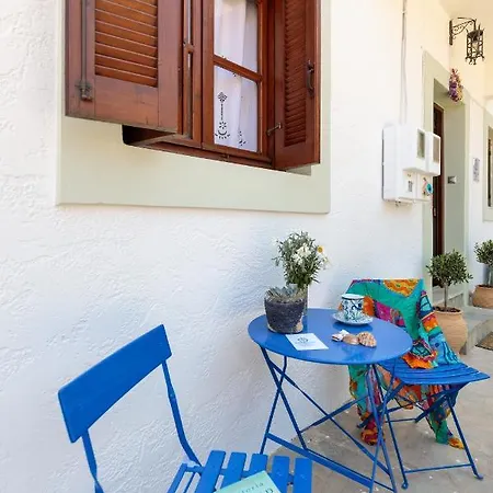 Bluebell House Lägenhet Chalki Town